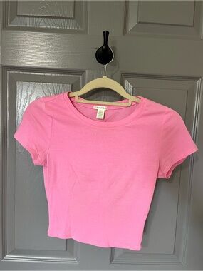 Bozzolo Pink Women's Short Sleeve Crop Top